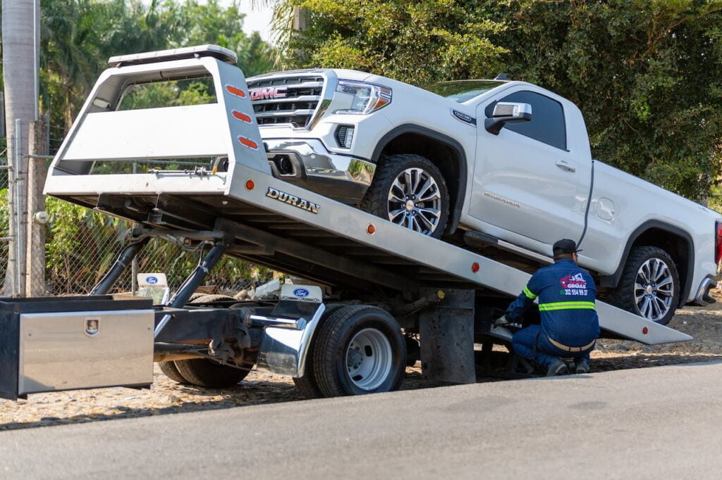 Cost Of Towing A Vehicle
